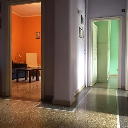 Alex Casa Rome